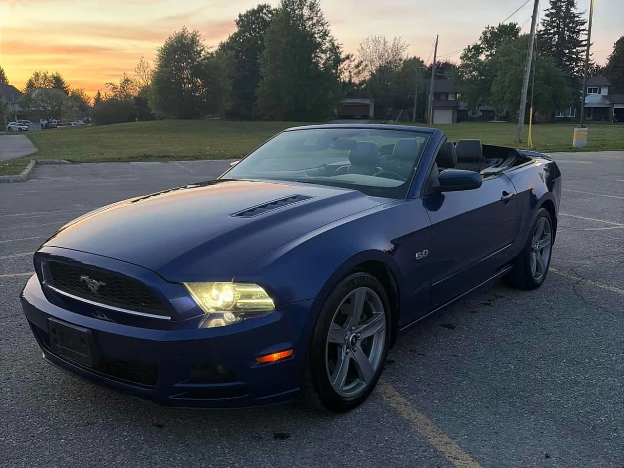 Ford Mustang * GT * CARFAX * 2 КЛЮЧА * KEYLESS * ПОДГРЕВИ, снимка 10 - Автомобили и джипове - 54750987