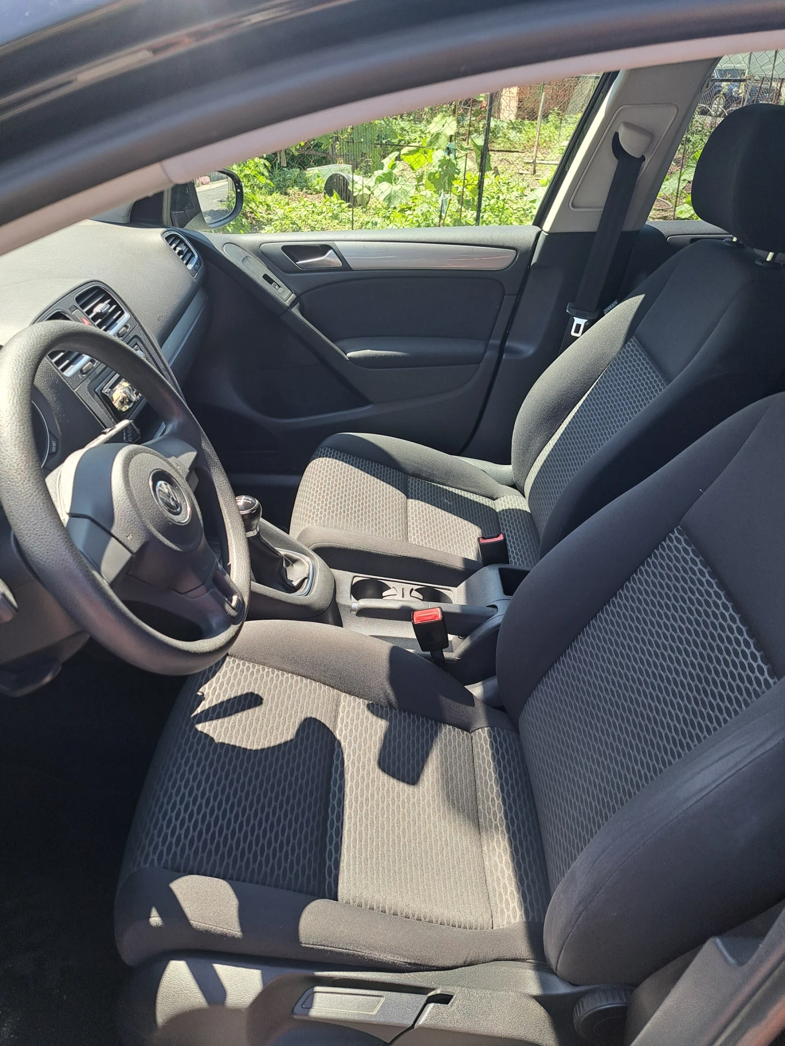 VW Golf, снимка 9 - Автомобили и джипове - 54848302