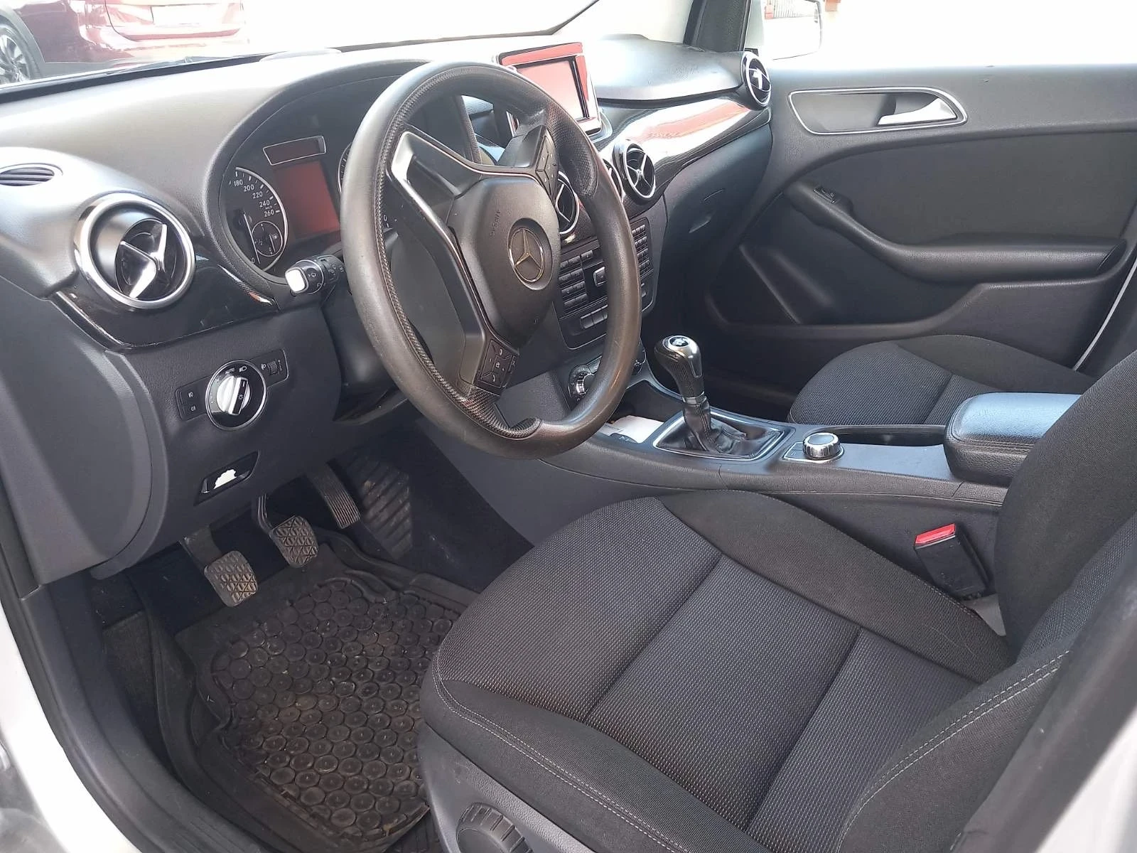 Mercedes-Benz B 200 | Mobile.bg � ����������� 5