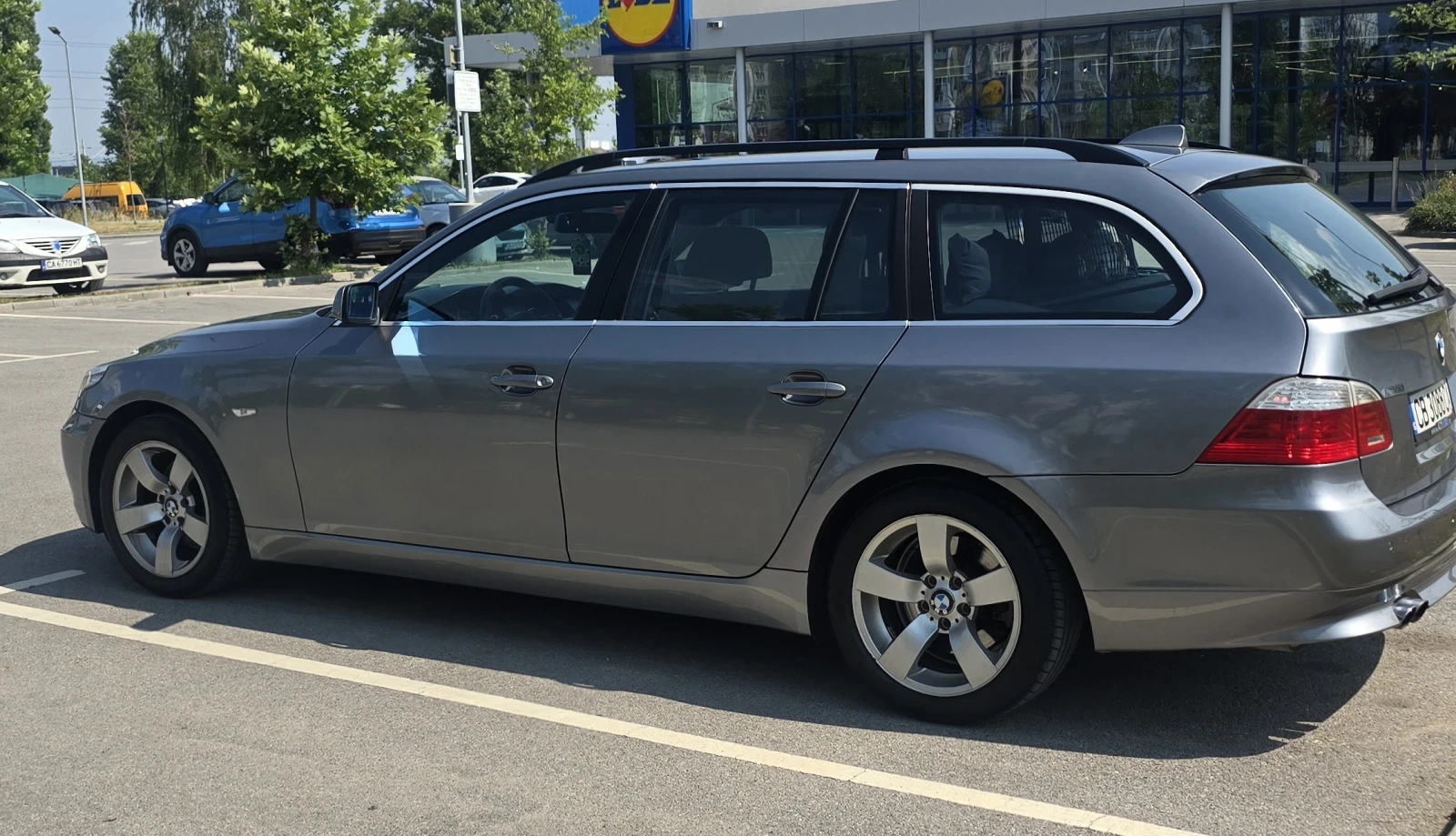 BMW 530 Facelift SAT, снимка 7 - Автомобили и джипове - 55144674