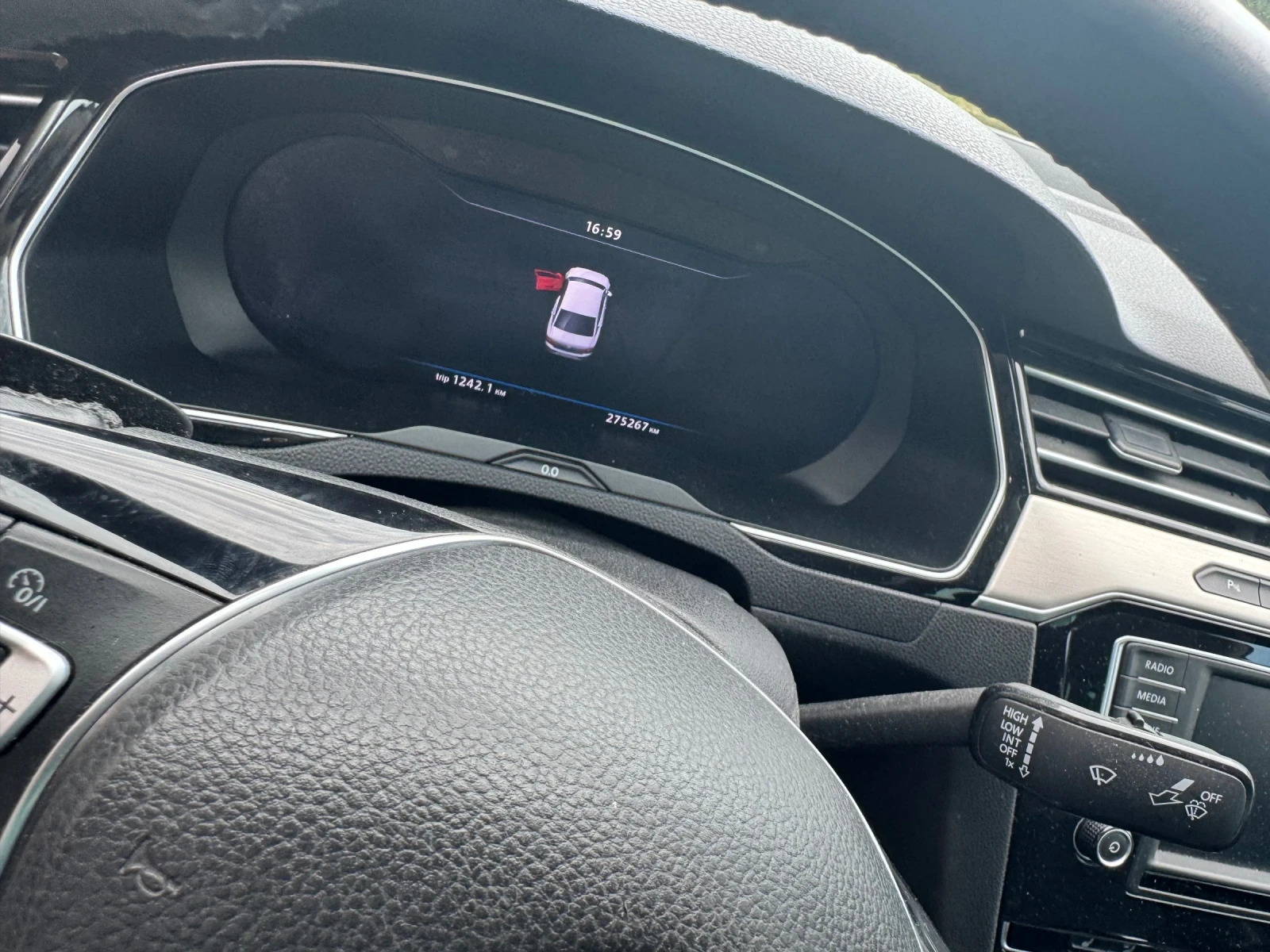 VW Passat, снимка 4 - Автомобили и джипове - 55255230