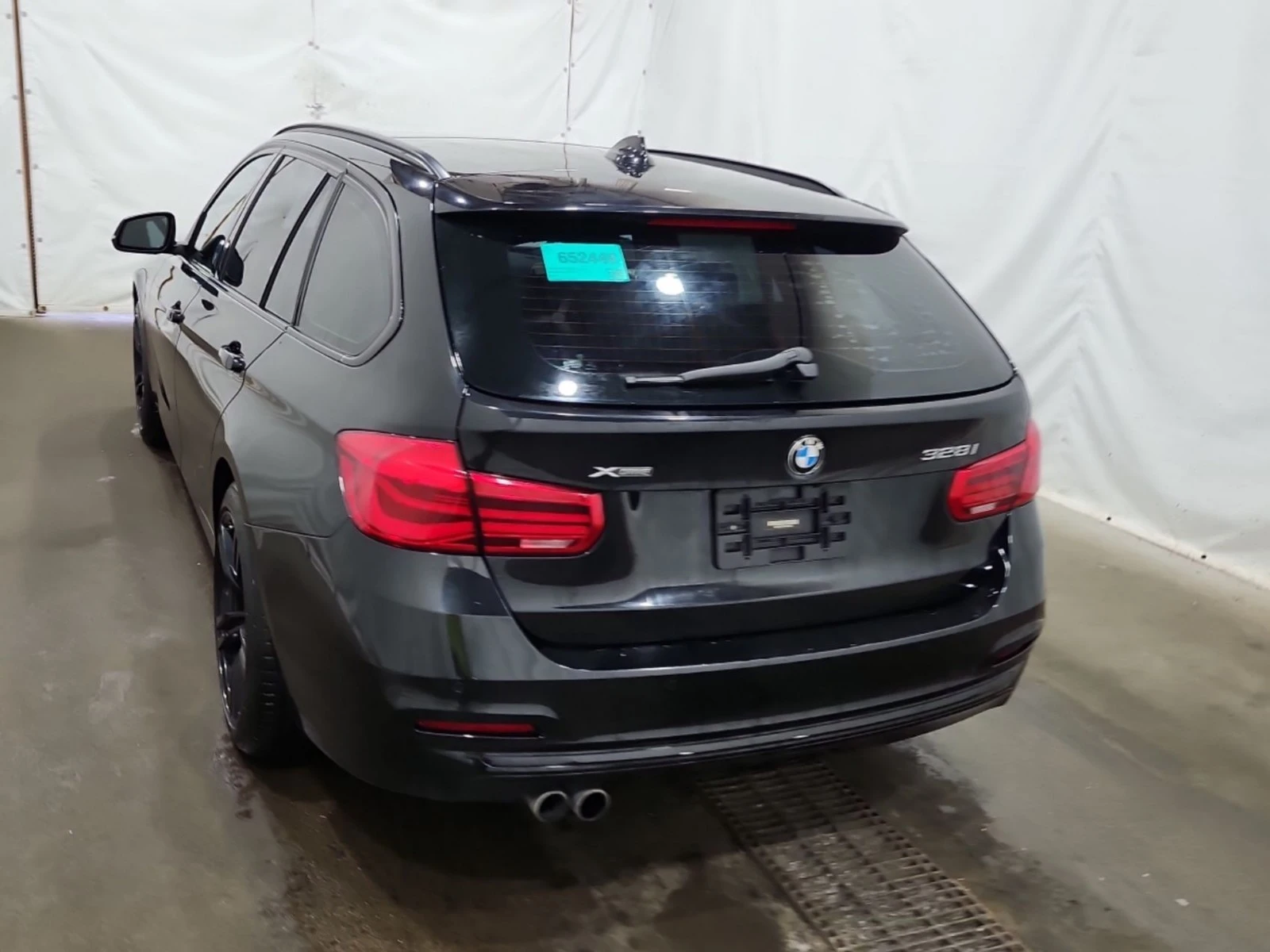 BMW 328 xDrive * No Accidents * АвтоКредит * (ЦЕНА ДО БГ), снимка 6 - Автомобили и джипове - 55514764