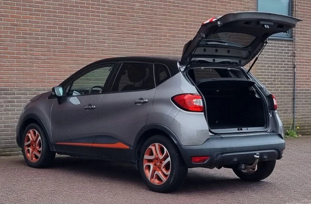 Renault Captur 1.2TCe Automatic Orange Edition , снимка 5 - Автомобили и джипове - 55694569
