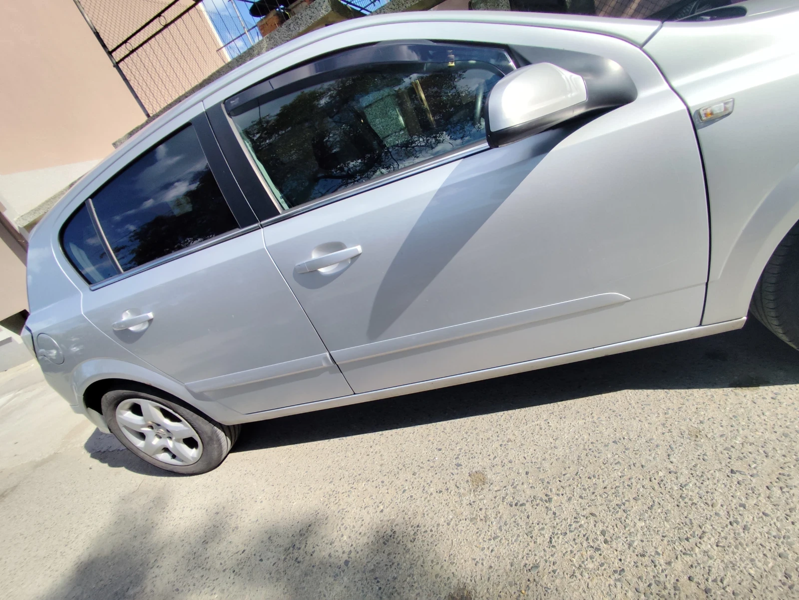 Opel Astra, снимка 3 - Автомобили и джипове - 55645353