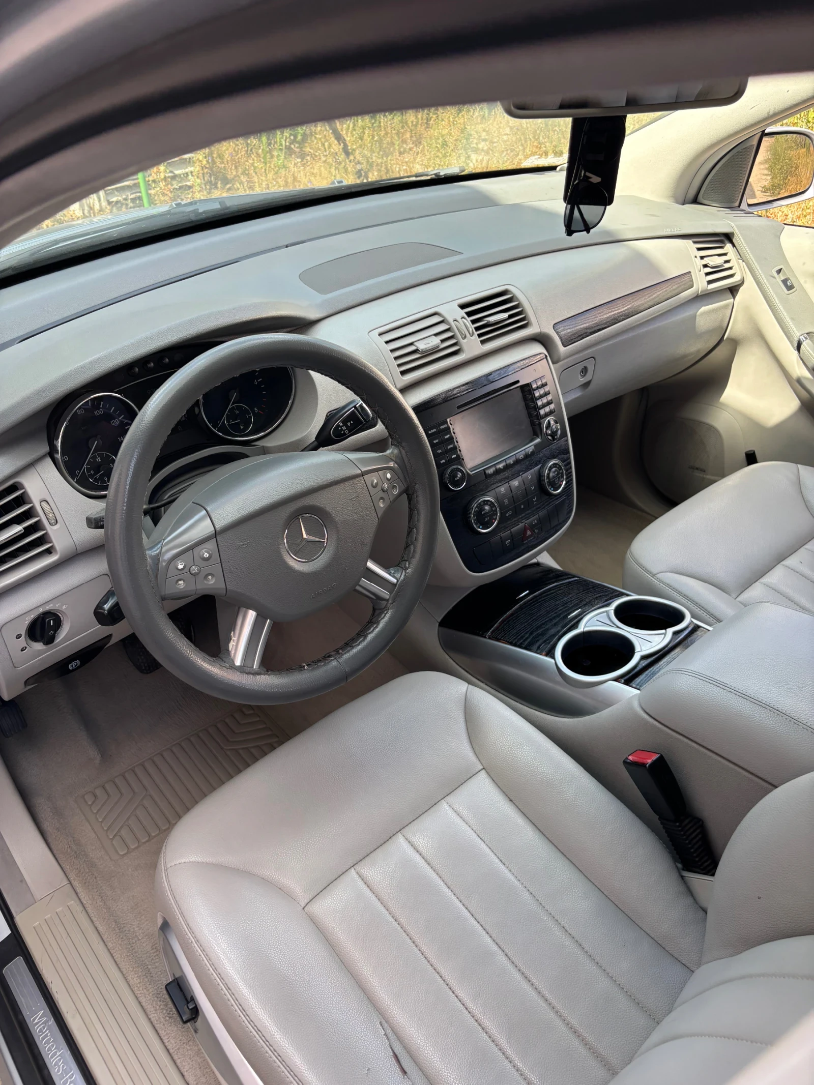Mercedes-Benz R 320, снимка 13 - Автомобили и джипове - 55657497