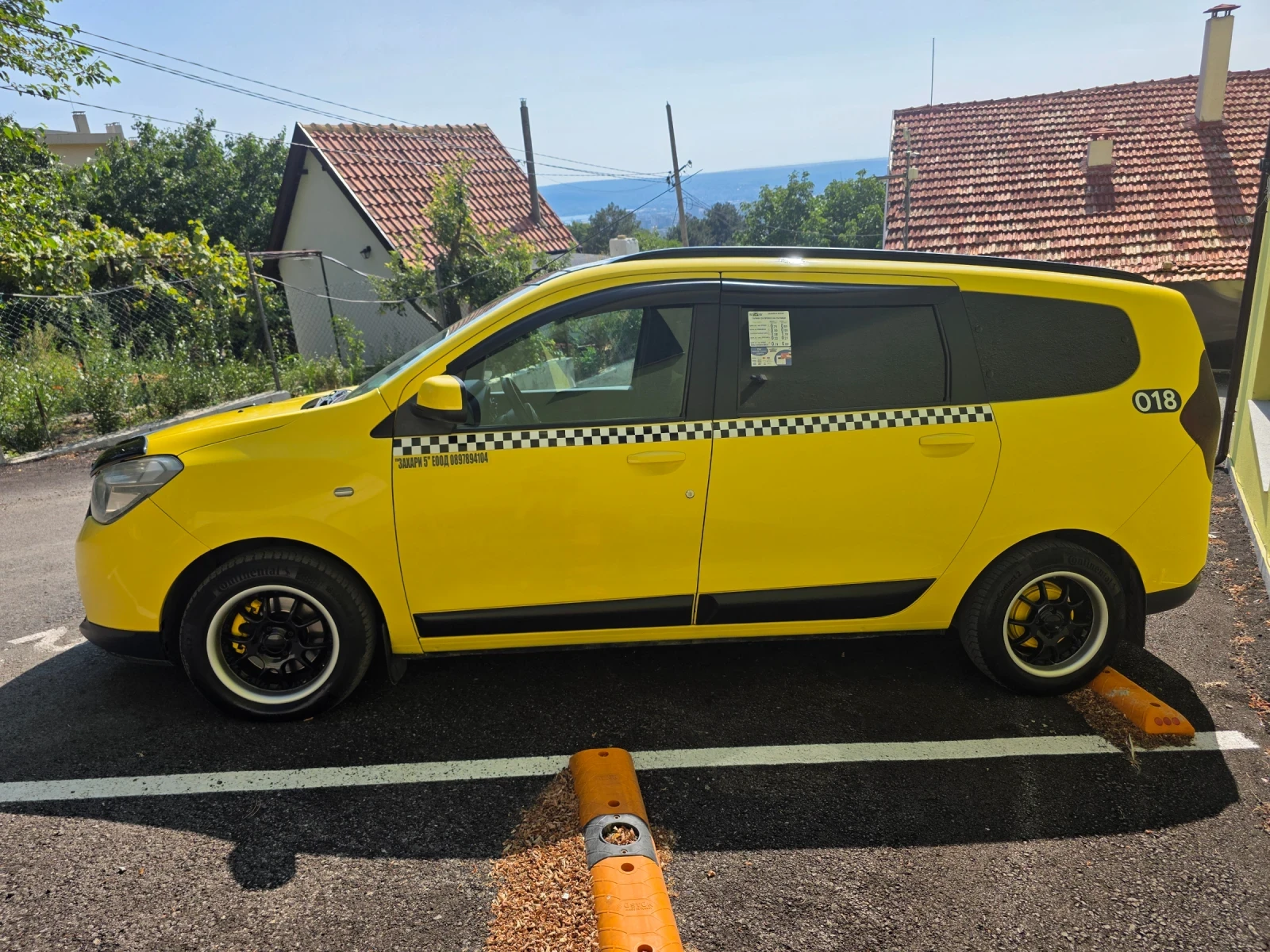 Dacia Lodgy 1, 5 dci, снимка 5 - Автомобили и джипове - 55804804