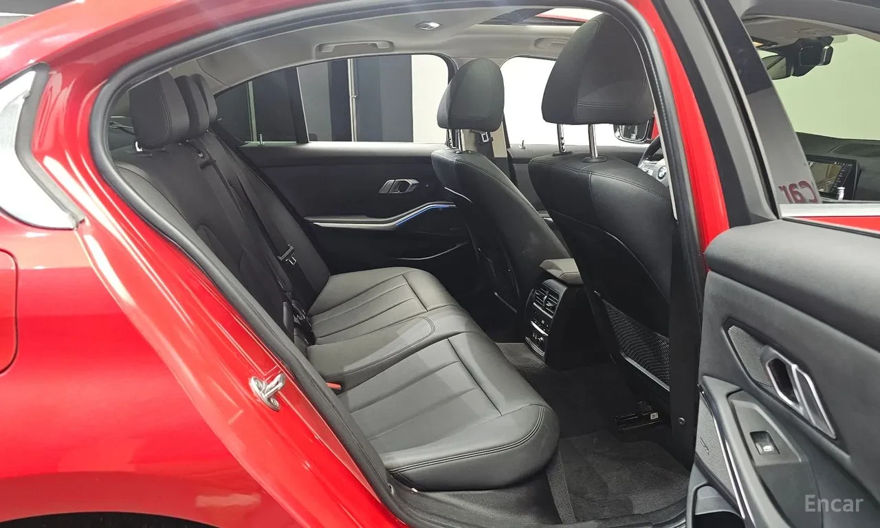 BMW 320, снимка 7 - Автомобили и джипове - 56131663