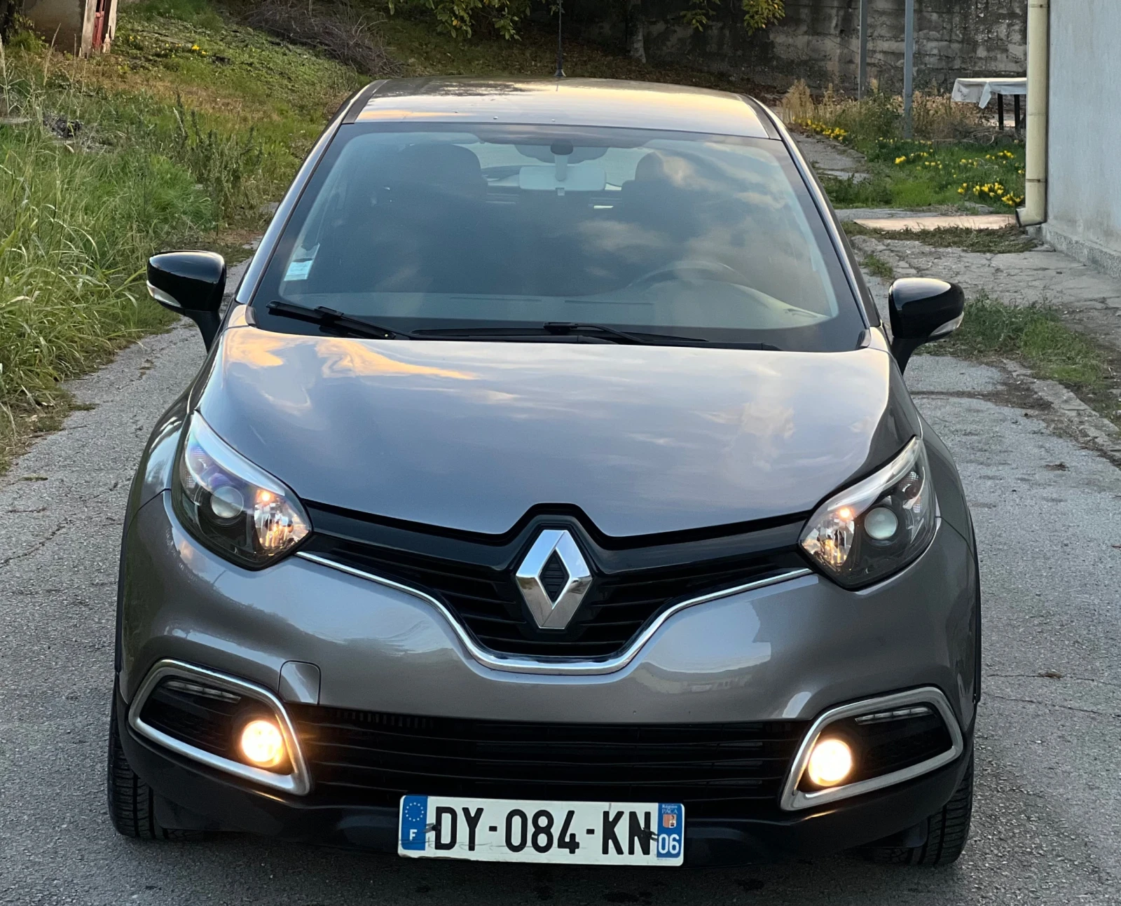 Renault Captur KEYLESS NAVI , снимка 5 - Автомобили и джипове - 56549162