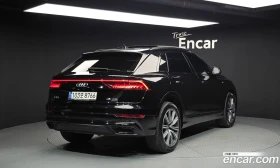 Audi Q8 55 TFSI Quattro Premium, снимка 2