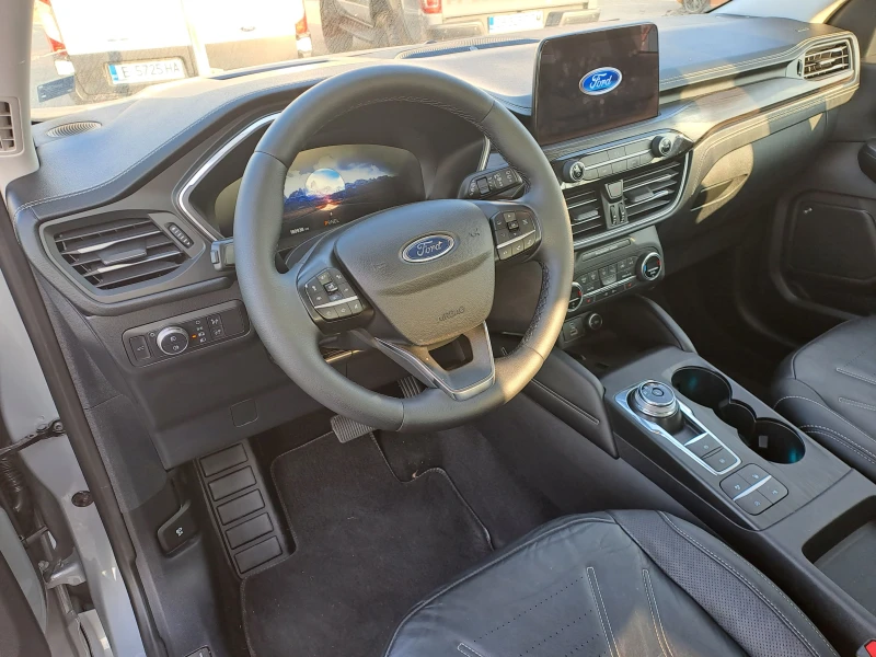 Ford Kuga Vignale 4X4, снимка 9 - Автомобили и джипове - 46471734