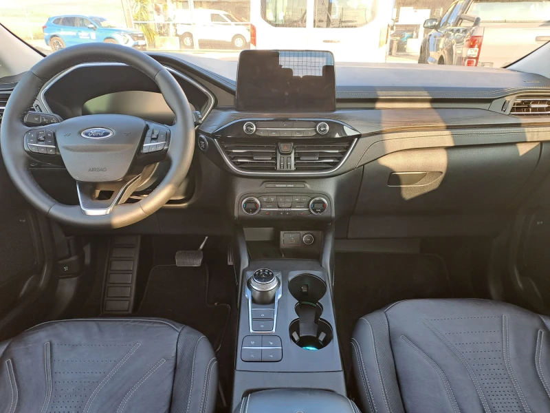 Ford Kuga Vignale 4X4, снимка 11 - Автомобили и джипове - 46471734