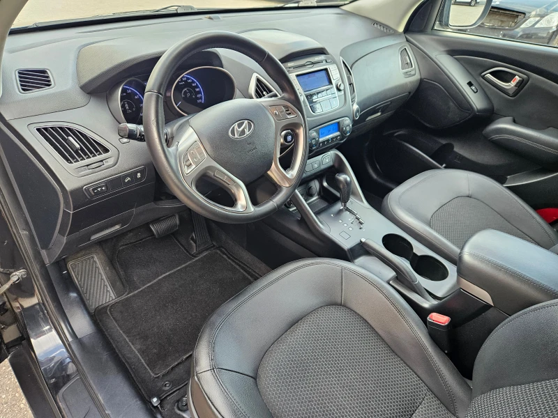 Hyundai IX35 2.0i (163 Hp) AT, снимка 9 - Автомобили и джипове - 51368676