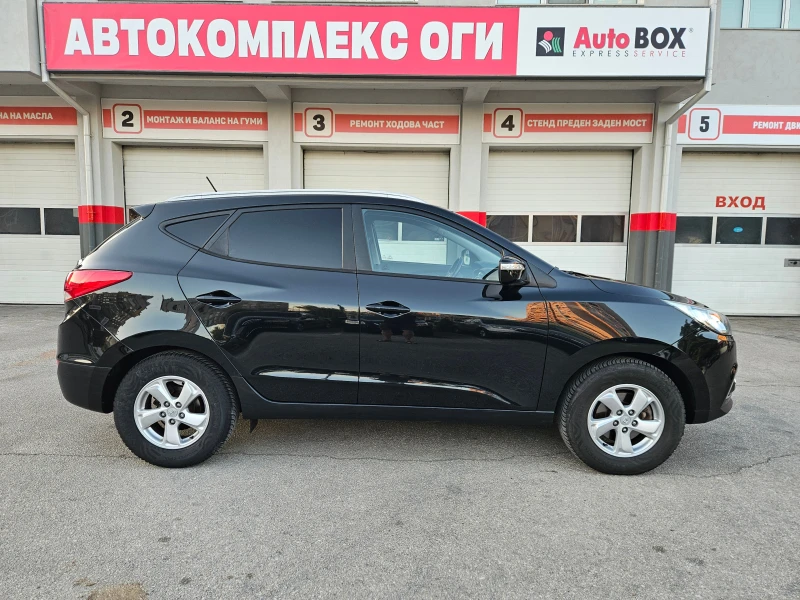 Hyundai IX35 2.0i (163 Hp) AT, снимка 6 - Автомобили и джипове - 51368676