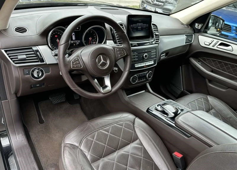 Mercedes-Benz GLS 400 DESIGNO, снимка 9 - Автомобили и джипове - 52581254