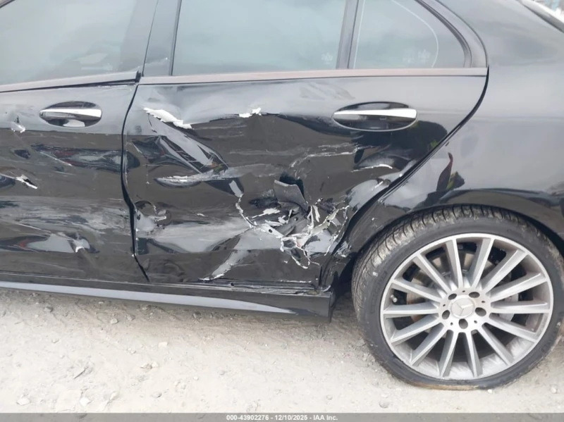 Mercedes-Benz C 43 AMG * 4MATIC * CARFAX * БЕЗ ПЪРВОНАЧАЛНА ВНОСКА, снимка 6 - Автомобили и джипове - 52919958