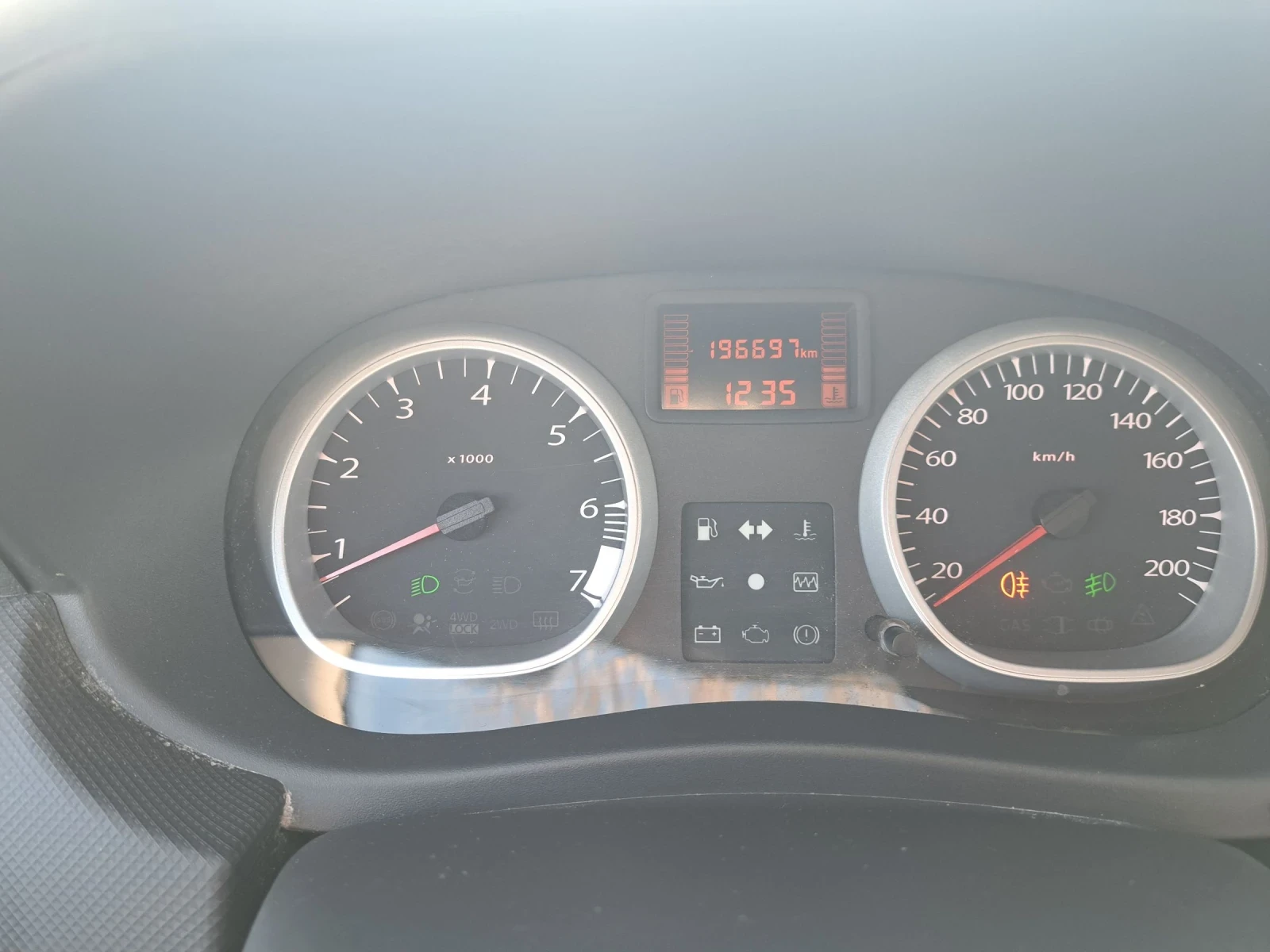 Dacia Duster 1.6i- - изображение 9