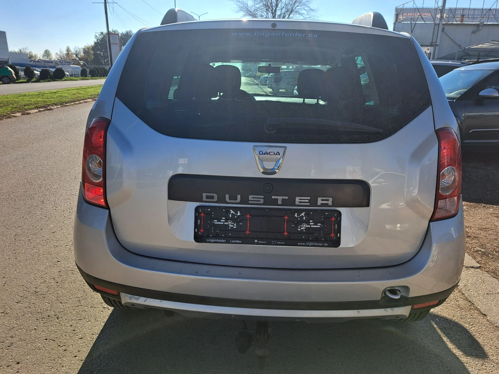 Dacia Duster 1.6i- - изображение 2