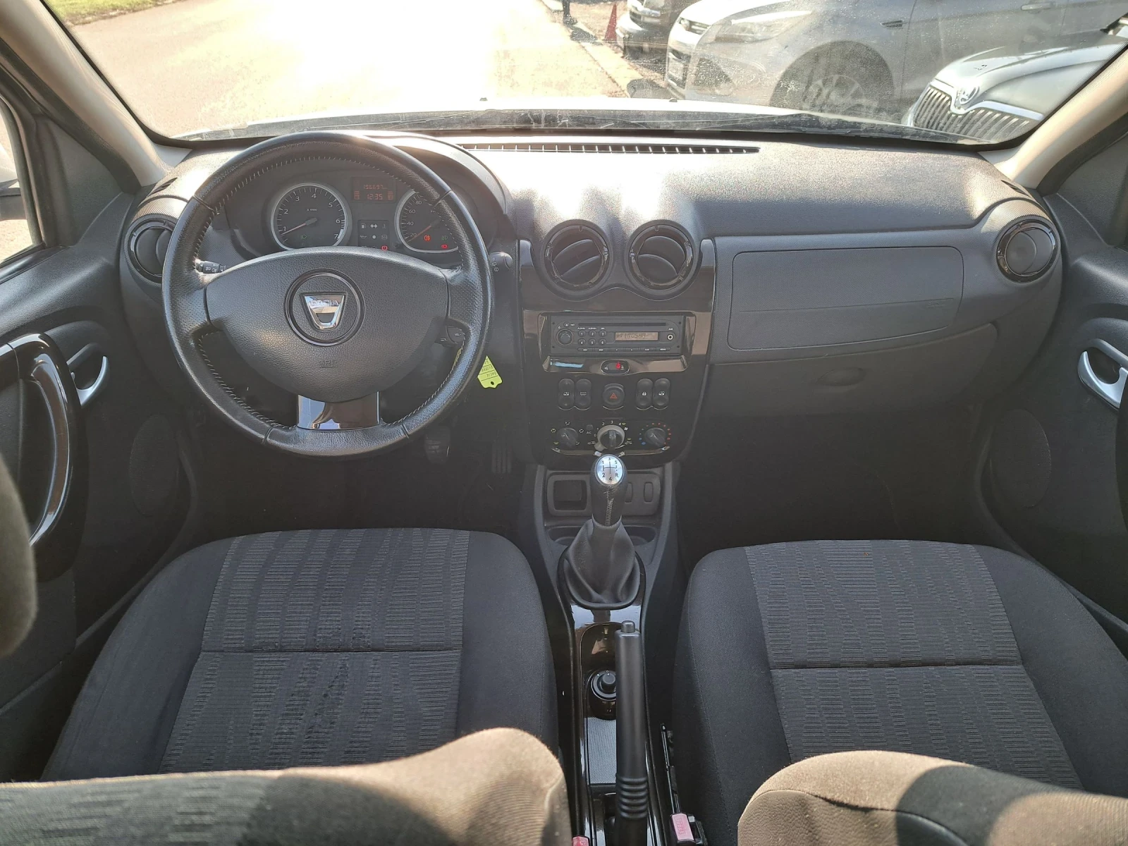 Dacia Duster 1.6i- - изображение 7