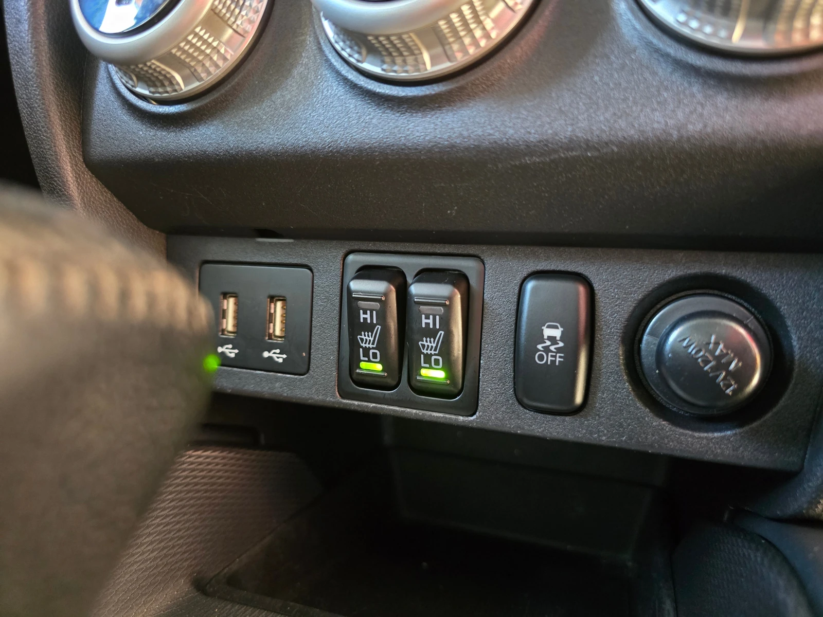 Mitsubishi ASX Sport 2.0i/4x4/Лизинг/, снимка 13 - Автомобили и джипове - 53722023