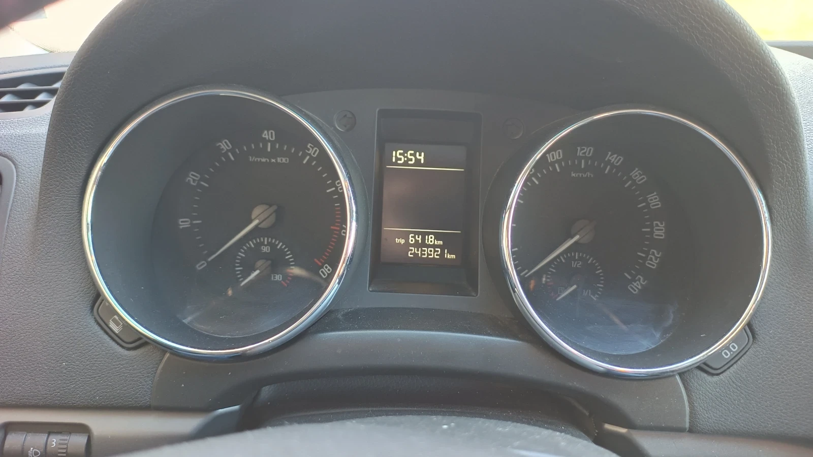 Skoda Yeti 1.2 tsi, 105 hp, снимка 8 - Автомобили и джипове - 53800107