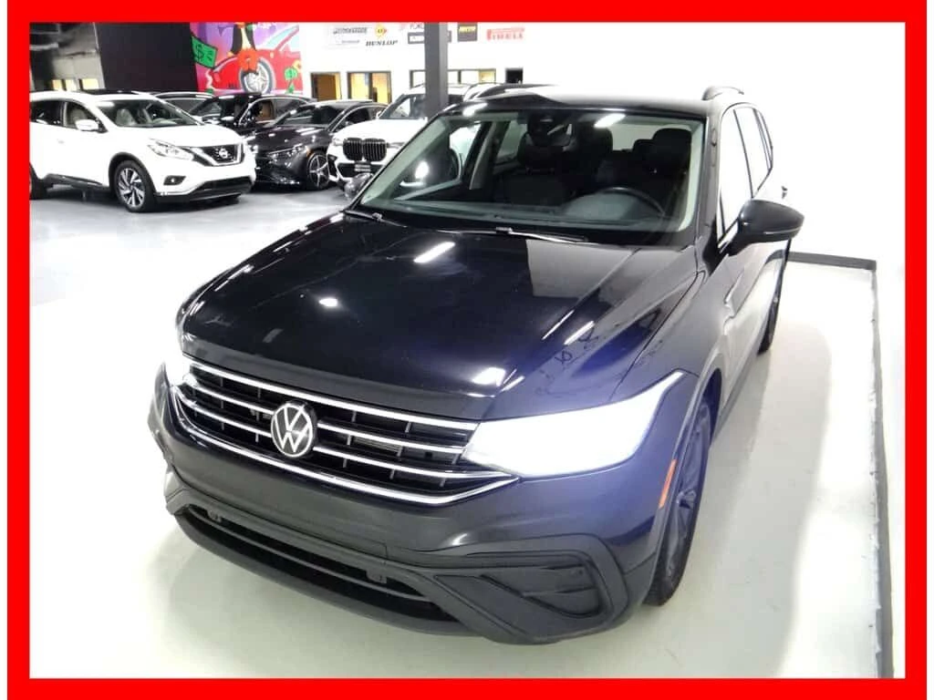 VW Tiguan * 4MOTION COMFORTLINE * LEATHER/BACKUP CAM/CARPLAY, снимка 3 - Автомобили и джипове - 54057859