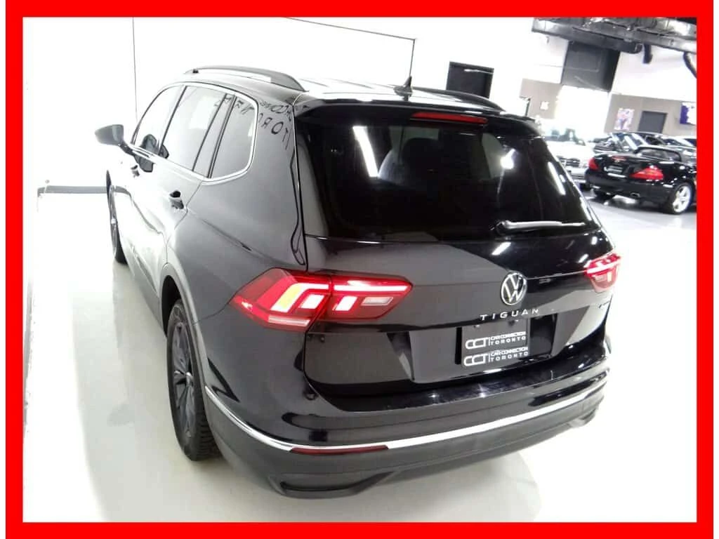 VW Tiguan * 4MOTION COMFORTLINE * LEATHER/BACKUP CAM/CARPLAY, снимка 5 - Автомобили и джипове - 54057859