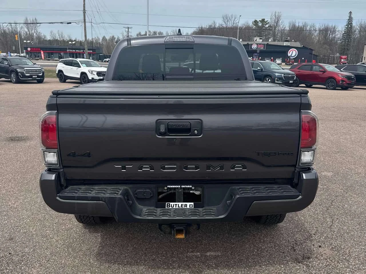 Toyota Tacoma | 4x4 Double Cab SB | CARFAX | 360  | Mobile.bg � ����������� 4