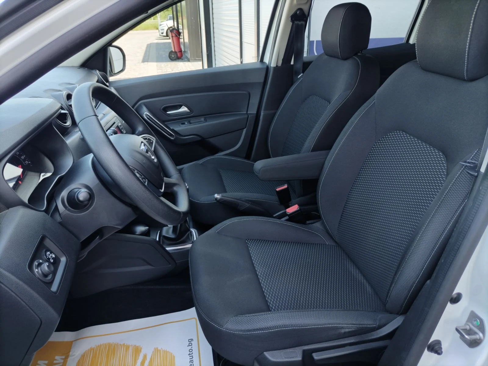 Dacia Duster 1.0Tce/100к.с./ECO-G, снимка 12 - Автомобили и джипове - 54930689