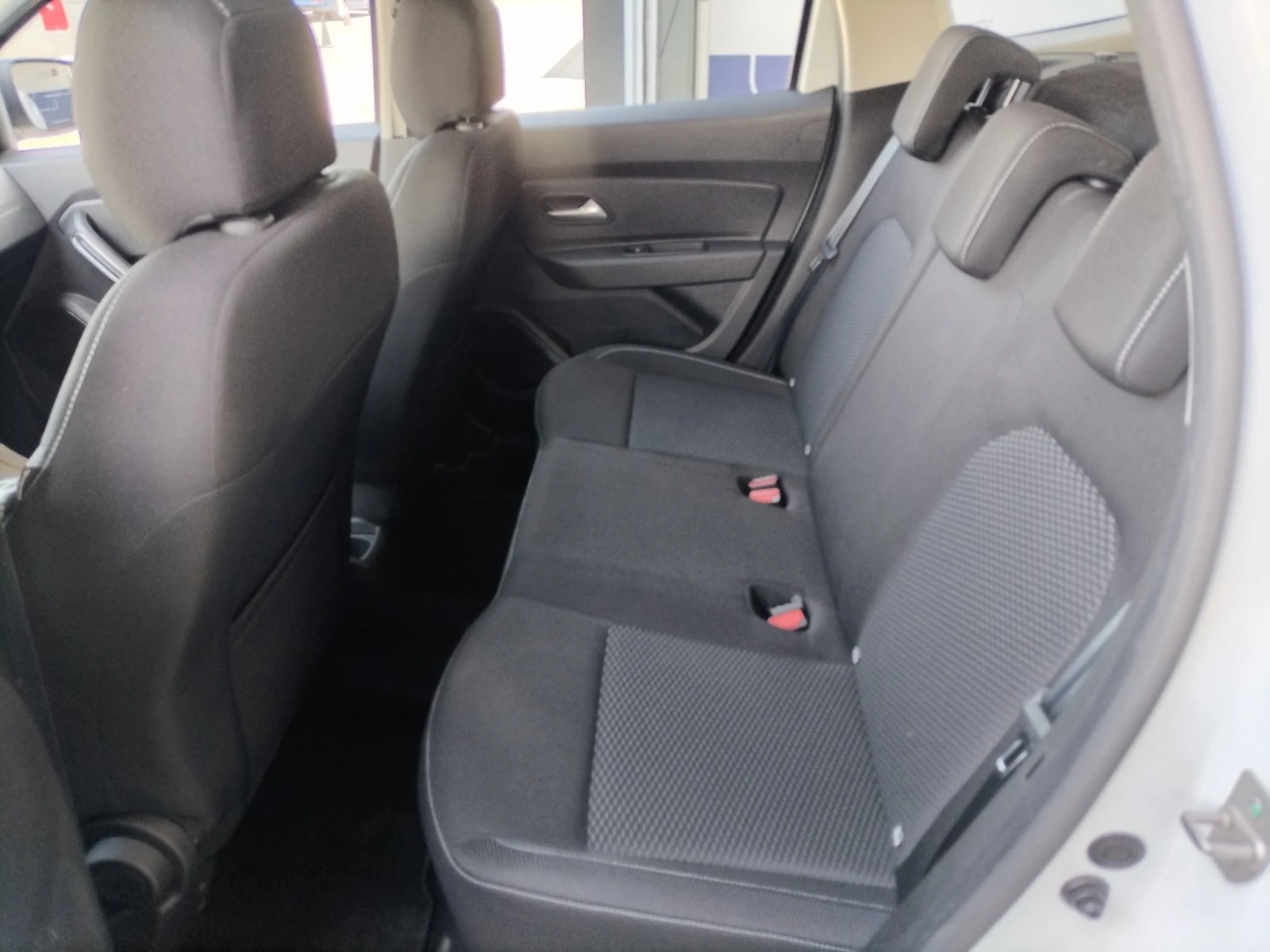 Dacia Duster 1.0Tce/100к.с./ECO-G, снимка 15 - Автомобили и джипове - 54930689