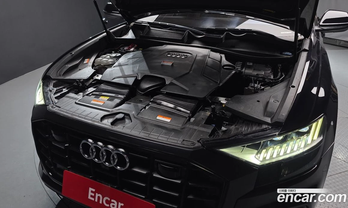 Audi Q8 55 TFSI Quattro Premium, снимка 6 - Автомобили и джипове - 55676698