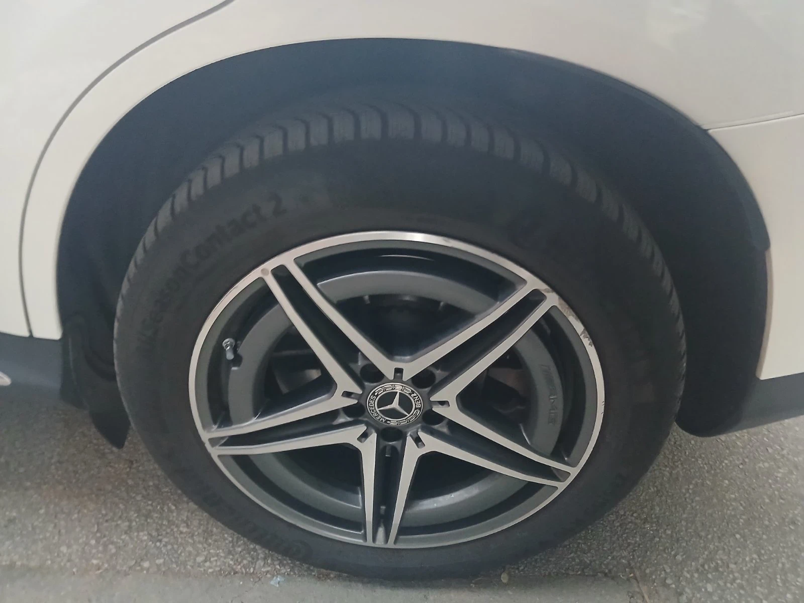 Mercedes-Benz EQC, снимка 11 - Автомобили и джипове - 56201418