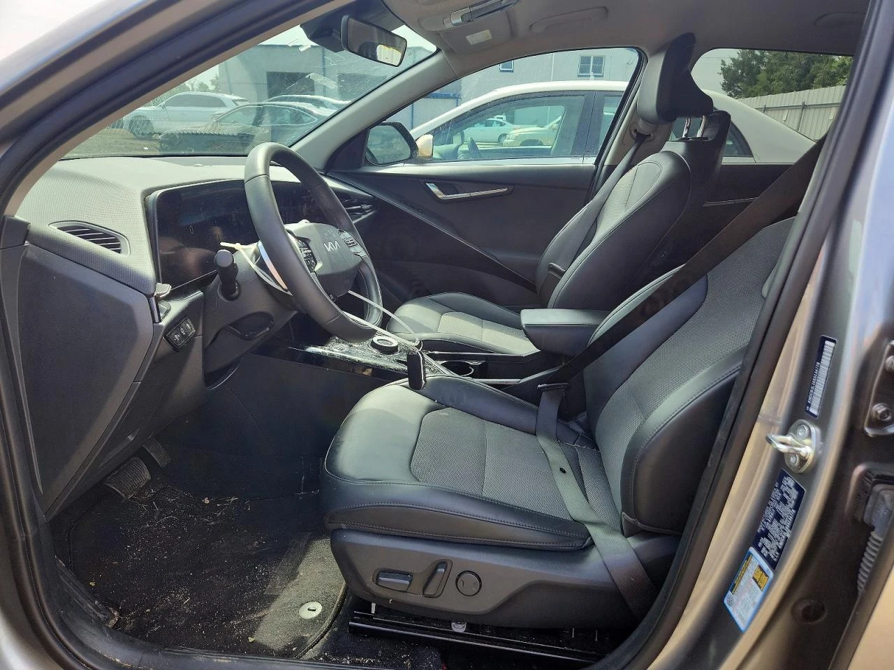 Kia Niro * WIND* , снимка 10 - Автомобили и джипове - 56421012