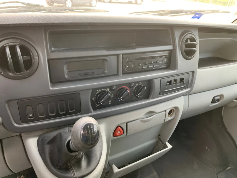 Renault Master MAXI, снимка 9 - Бусове и автобуси - 45149064