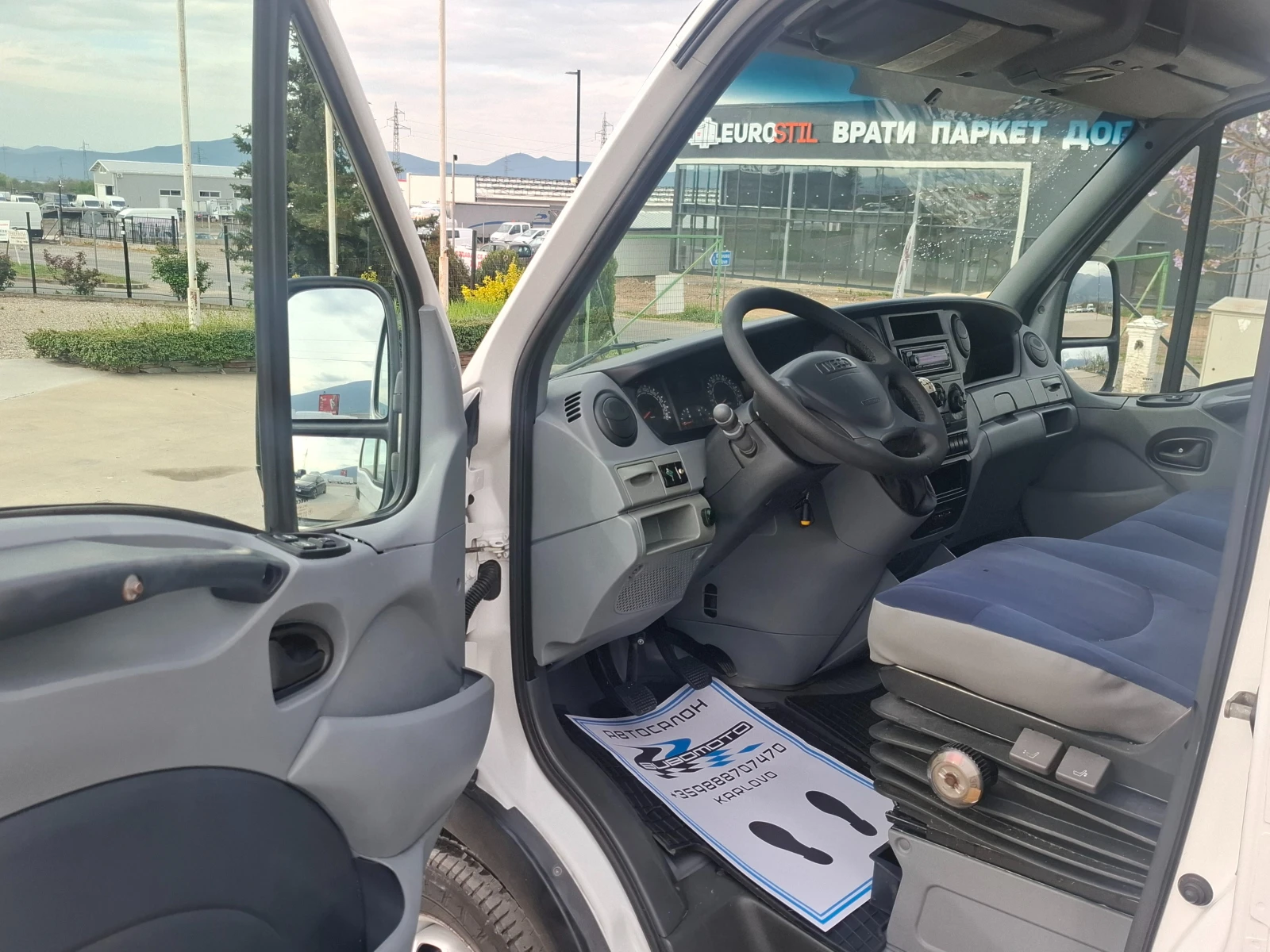 Iveco Daily 35c18/Клима/До3.5т, снимка 6 - Бусове и автобуси - 54262438