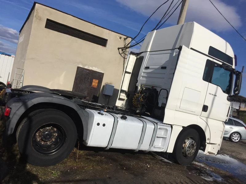 Man Tgx 18.440 Продава се и цял 12 000 лева , снимка 2 - Камиони - 47635882