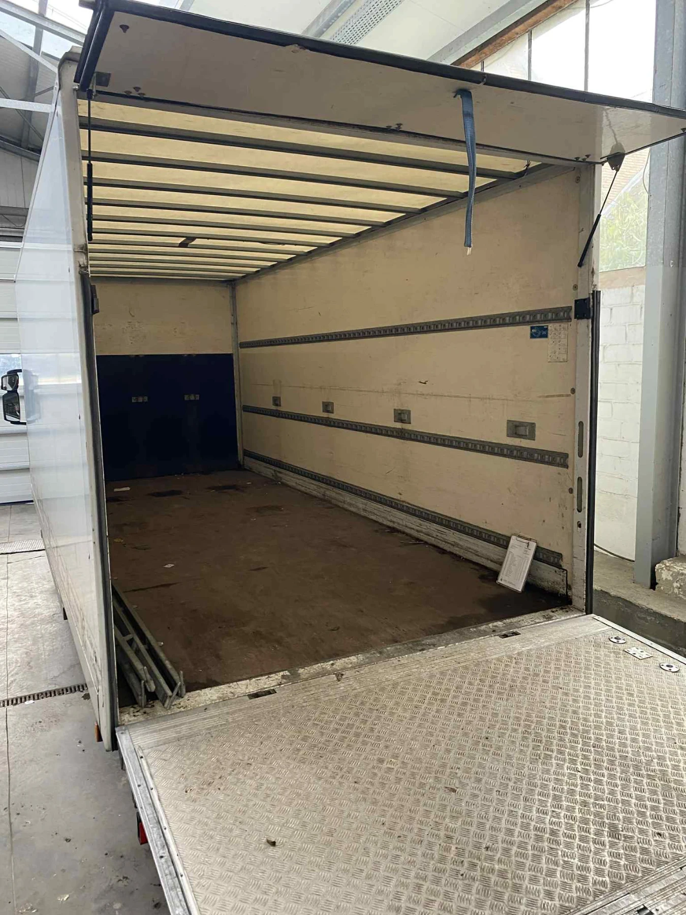 Iveco Eurocargo 75E16   314 000 | Mobile.bg   16