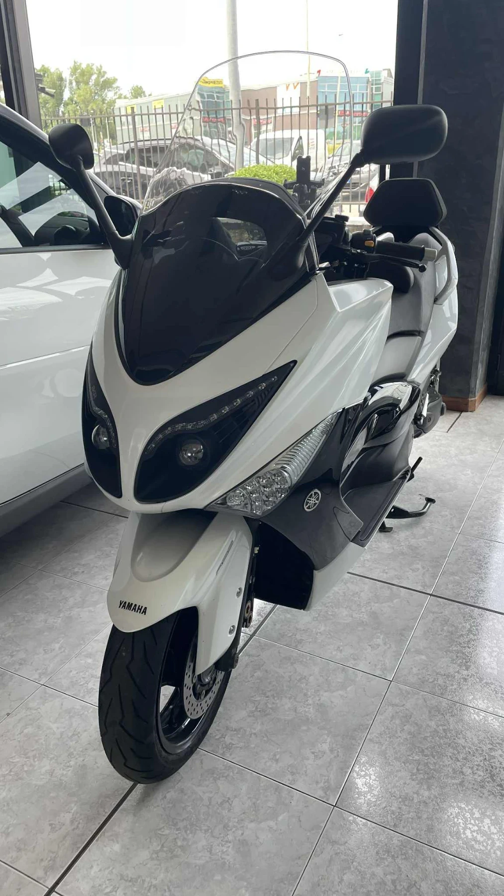 Yamaha T-max 500 ABS, 2011г, снимка 14 - Мотоциклети и мототехника - 55239901