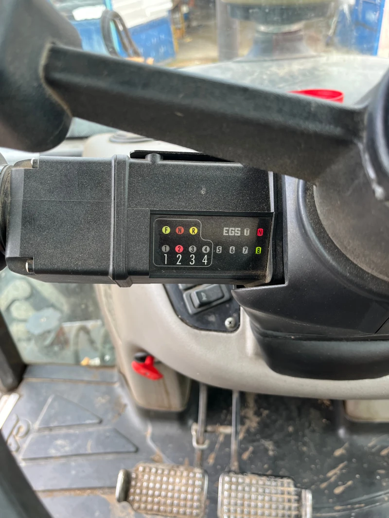 Багер Case 695SR, снимка 10 - Индустриална техника - 51925945