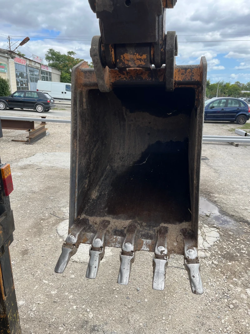 Багер Case 695SR, снимка 16 - Индустриална техника - 51925945