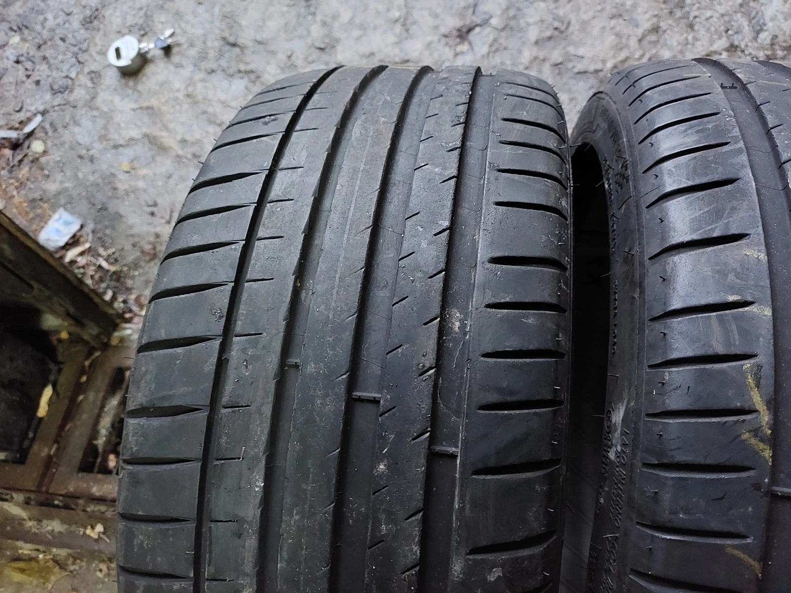 ���� 245/40R18 | Mobile.bg � ����������� 3