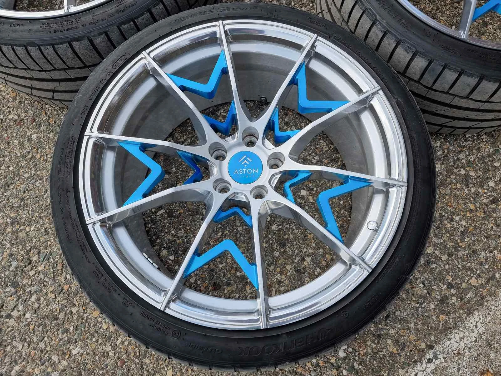   Lexus | Mobile.bg   5