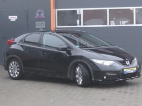 Honda Civic 1.8i-Auto/Koja/Navi/Panorama/Keyless/Xenon/Camera/, снимка 6