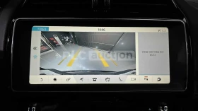 Jaguar E-pace ПОДГРЕВИ * ПАНО * KEYLESS * АВТОКРЕДИТ , снимка 16