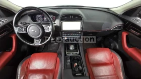 Jaguar E-pace ПОДГРЕВИ * ПАНО * KEYLESS * АВТОКРЕДИТ , снимка 7
