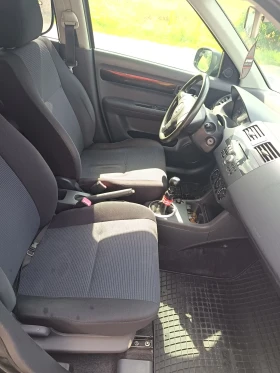 Suzuki Swift 1.3 vvti 90кс газ/бензин , снимка 8
