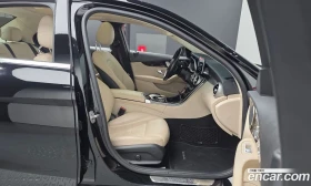 Mercedes-Benz C 300 C300 4MATIC, снимка 11