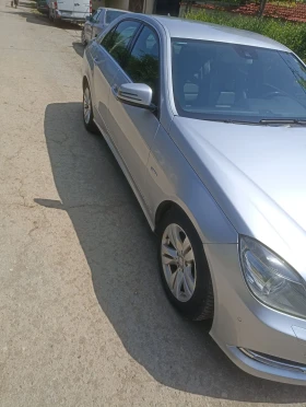 Обява за продажба на Mercedes-Benz E 220 ~18 600 лв. - изображение 2