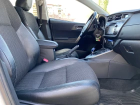 Обява за продажба на Toyota Auris 1.8 бензин/ ток ~15 390 лв. - изображение 11