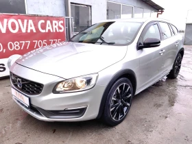 Volvo V60 Cross Country 2.4 D4-190к.с Euro-6b Momentum AWD - изображение 1
