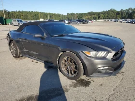 ������ Ford Mustang